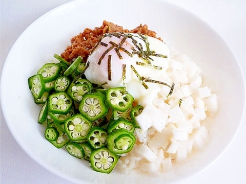 疲労回復ネバネバ丼　納豆オクラ長芋温泉卵